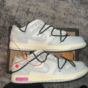 Nike Off-White Dunk Low in Gray and White